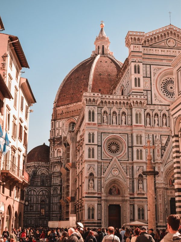 eric-teixido-unsplash-florence-duomo-busy-crowds-tourists